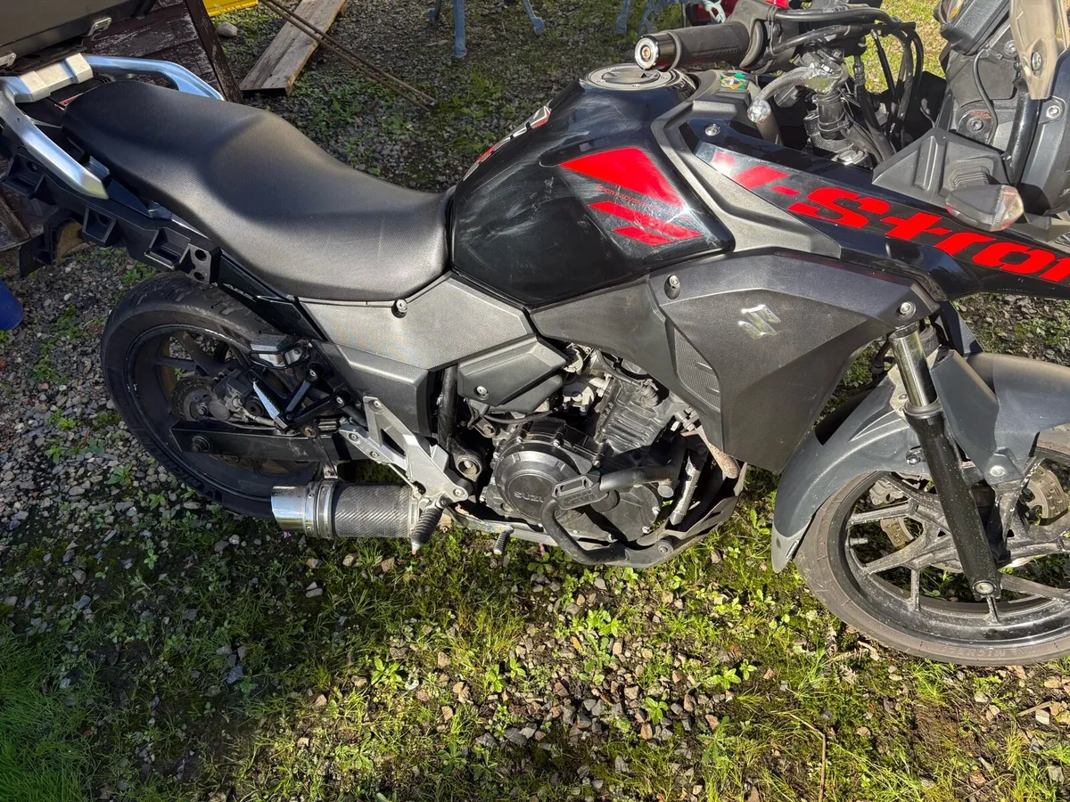 2018 Suzuki v-strom 250cc - Image 2