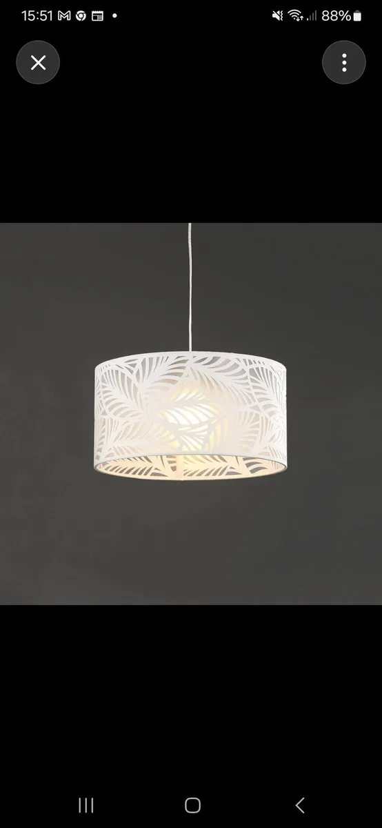 Leaf pattern shade. Ivory colour - Image 1