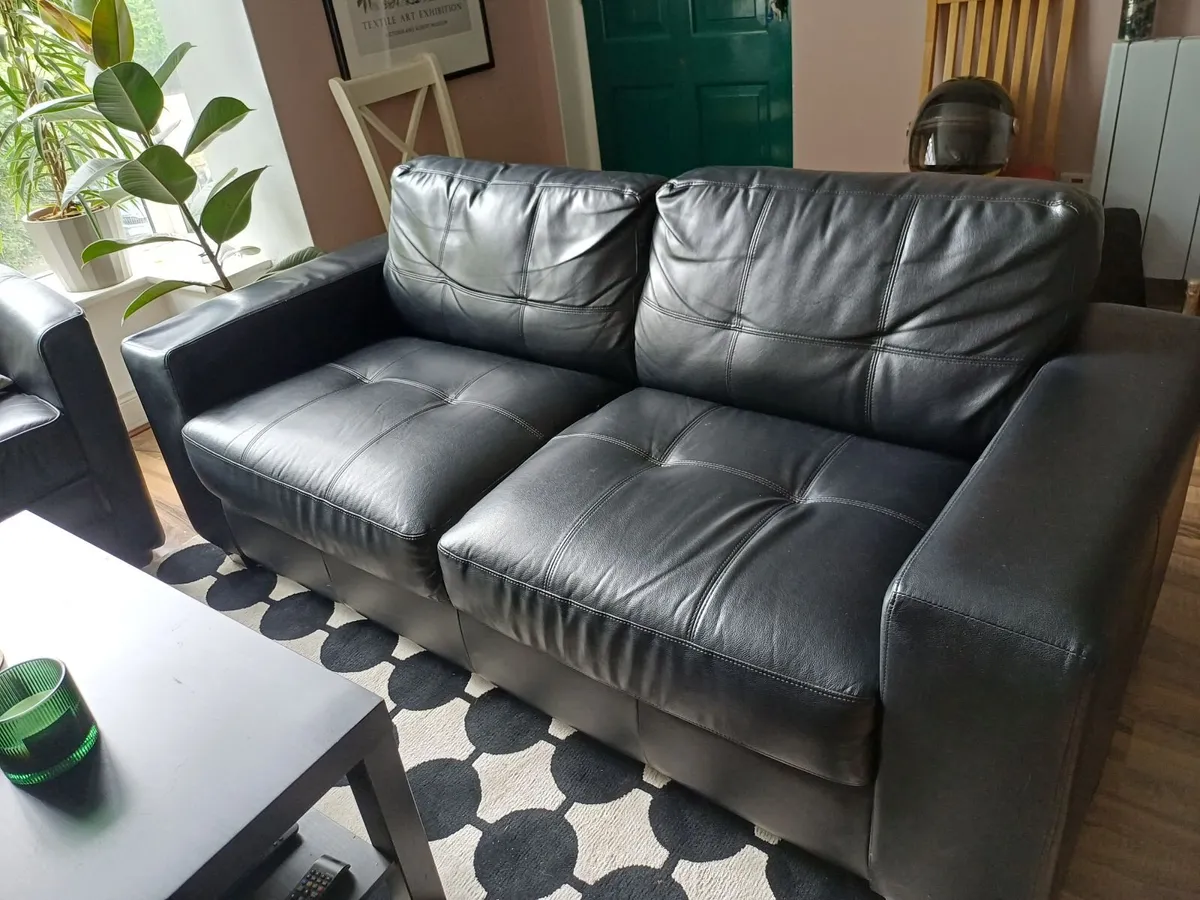 Leather sofa - Image 1