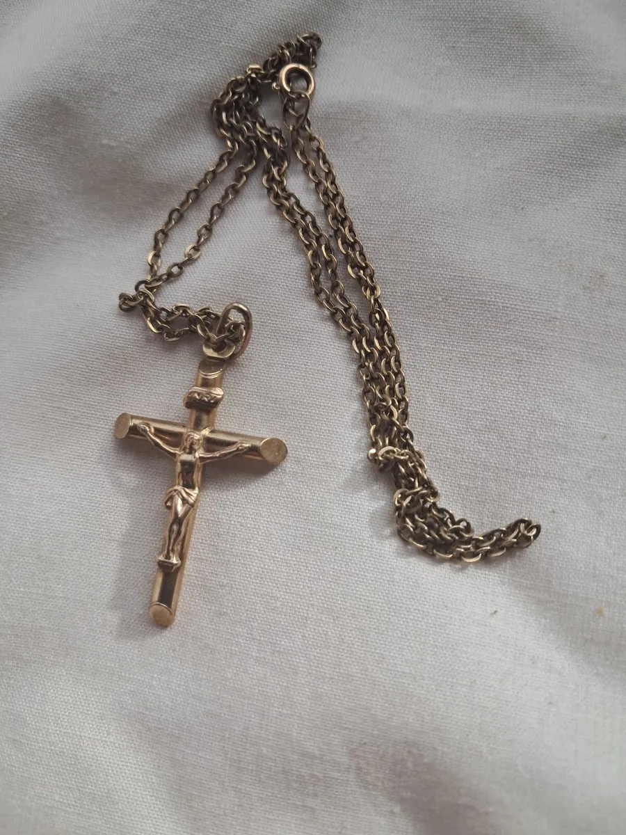 Jewellery - Image 1