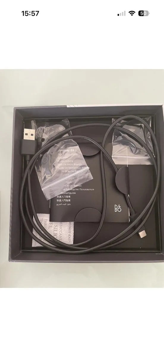 Bang & Olufsen E8 Sport Earbud Bluetooth Earphones - Image 4
