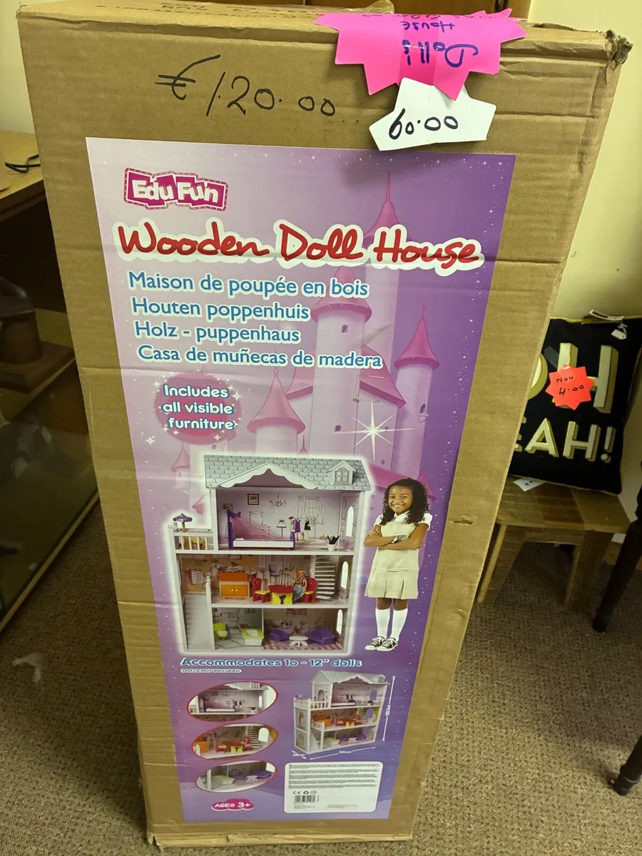 Dolls house - Image 2