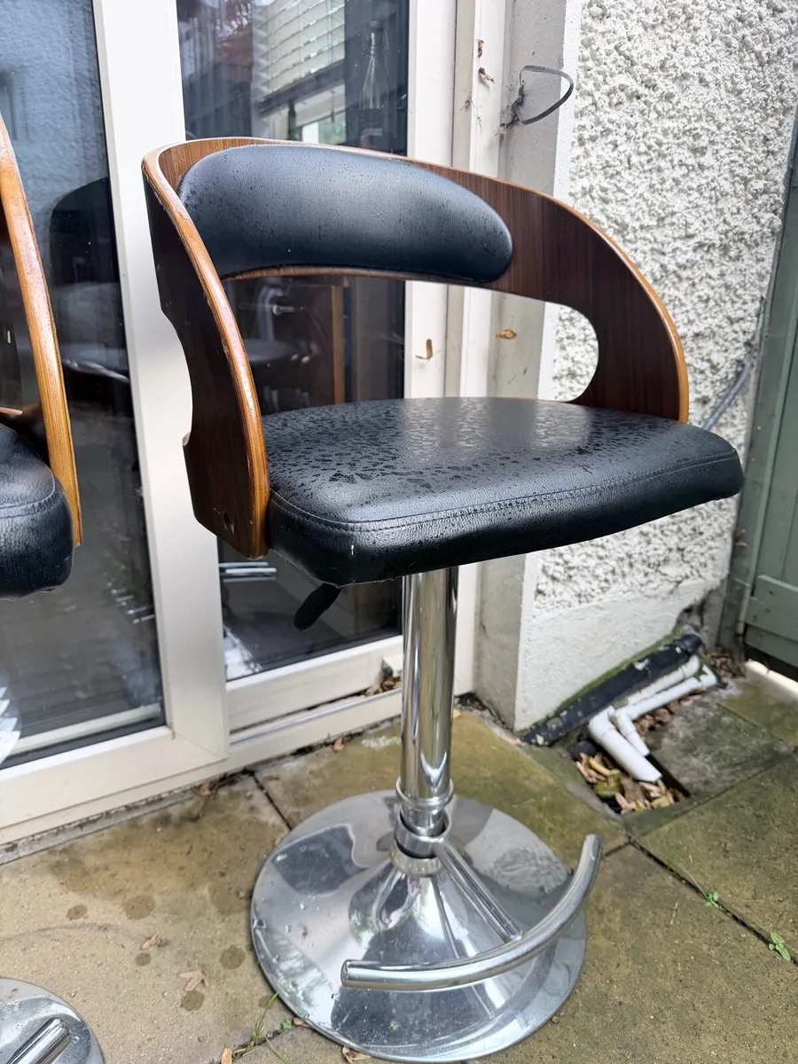 Bar Stool Adjustable Height - Image 1