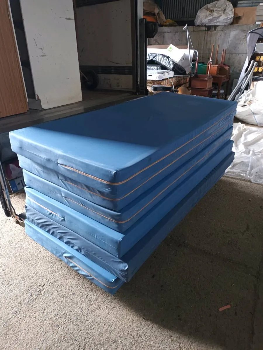 Waterproof Single Mattresses - Image 4