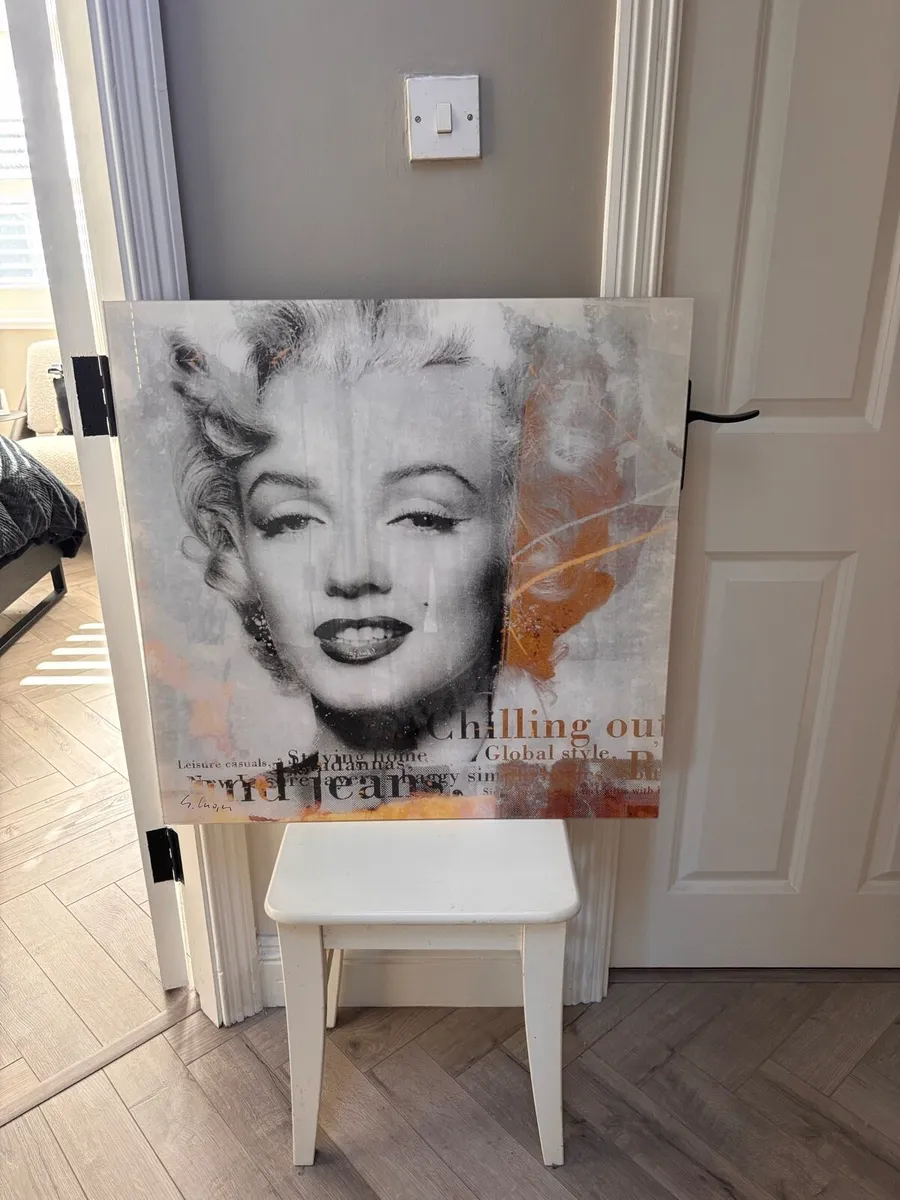 Marlyn Monroe Glass Wall Art - Black, White & Gold - Image 1