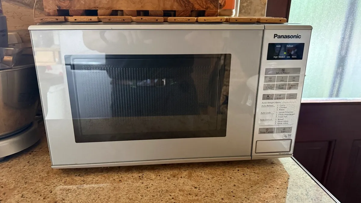 Panasonic Microwave - Image 2