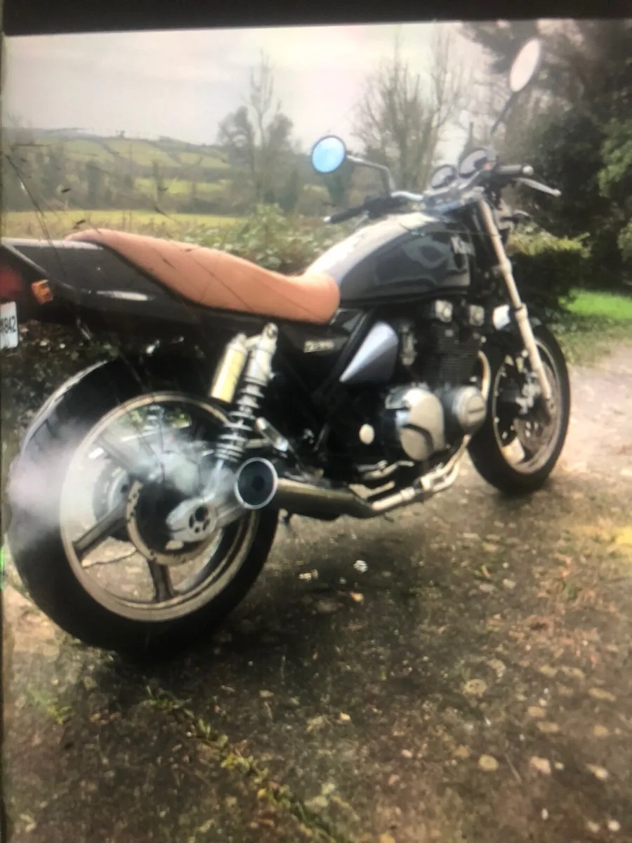 Kawasaki 550 Zephyr 1992 - Image 4