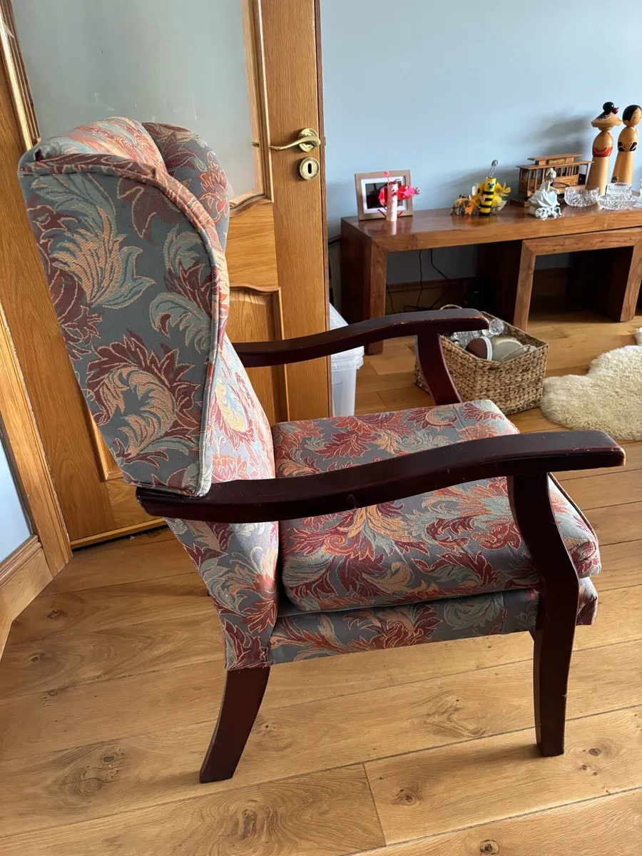 2 x high back chairs - Image 2
