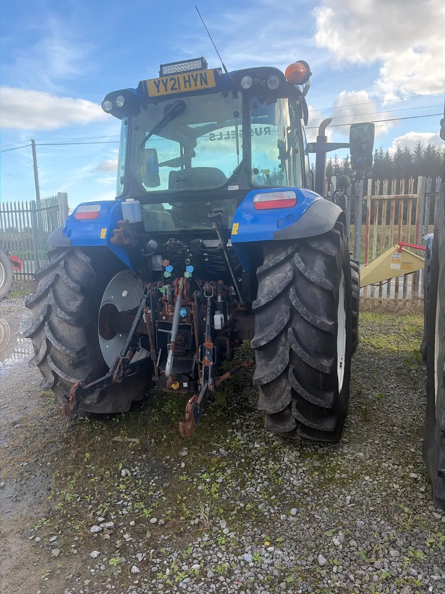 New Holland T5.105 - Image 4
