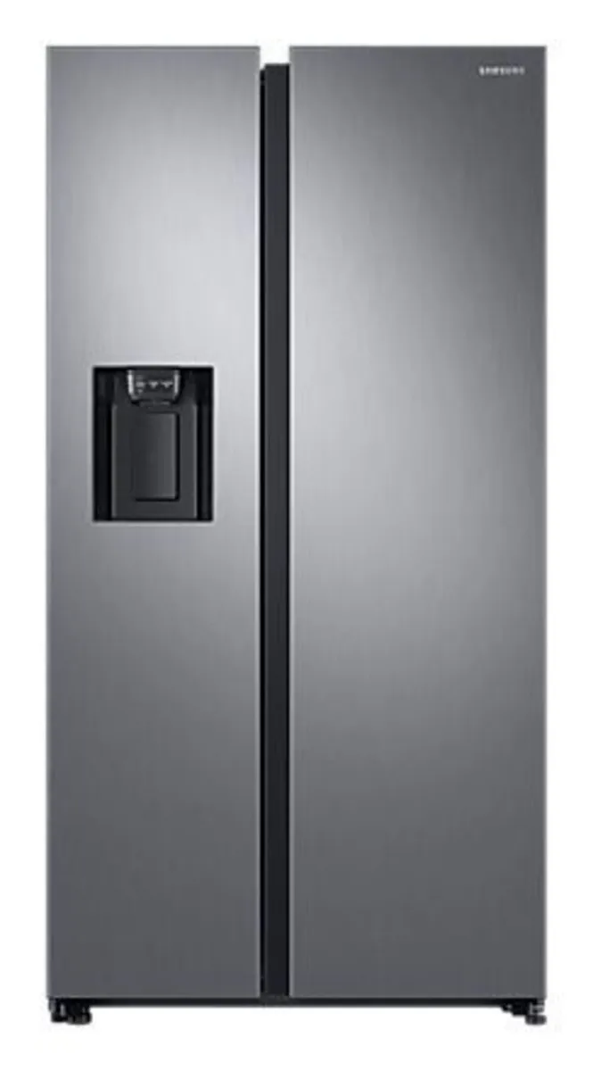 Samsung RS8000 American Fridge Freezer - €495 - Image 1