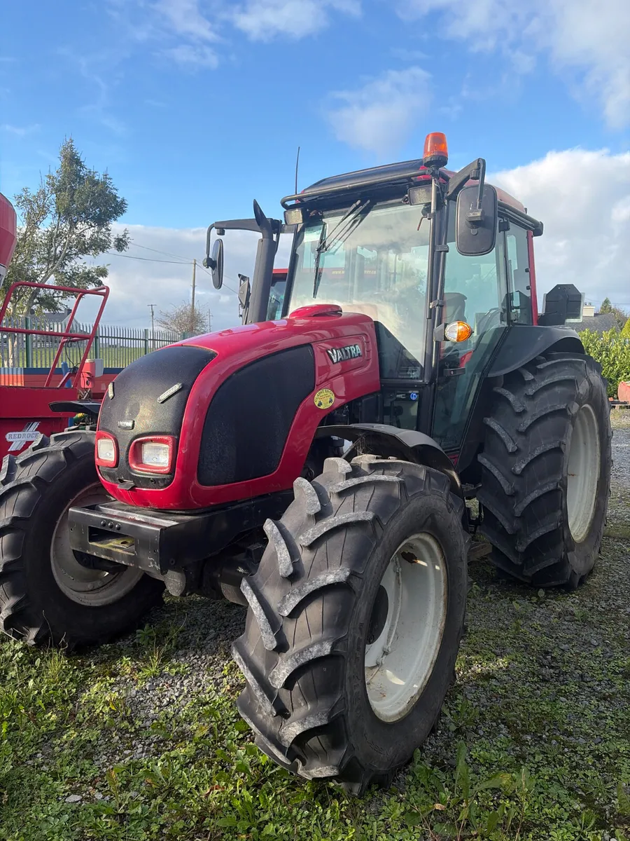 Valtra A95 - Image 1