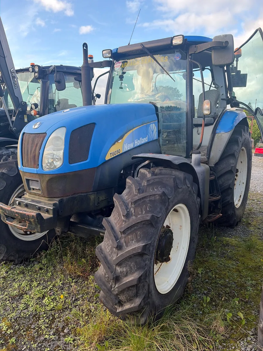 New Holland T6050 - Image 1