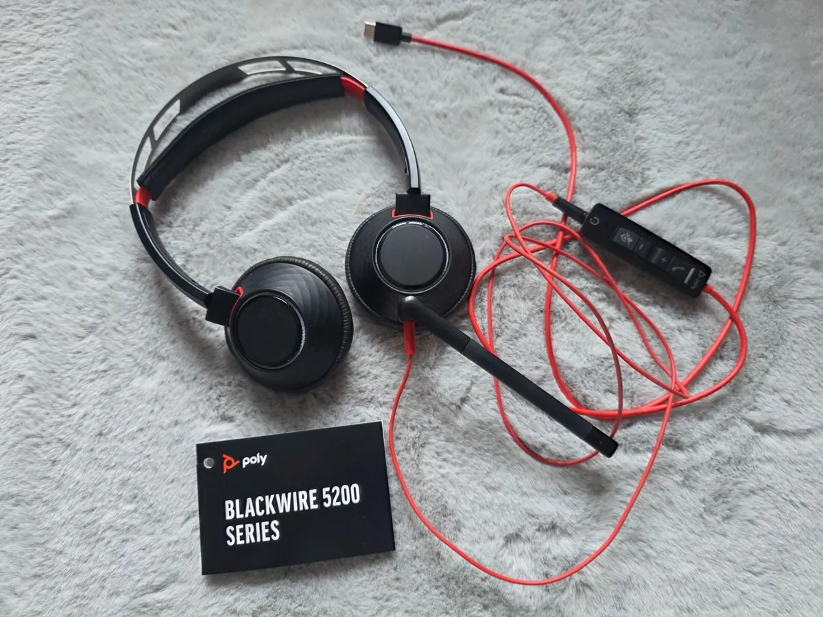 Poly Blackwire 5220 Wired USB Headset with Microph - Image 2
