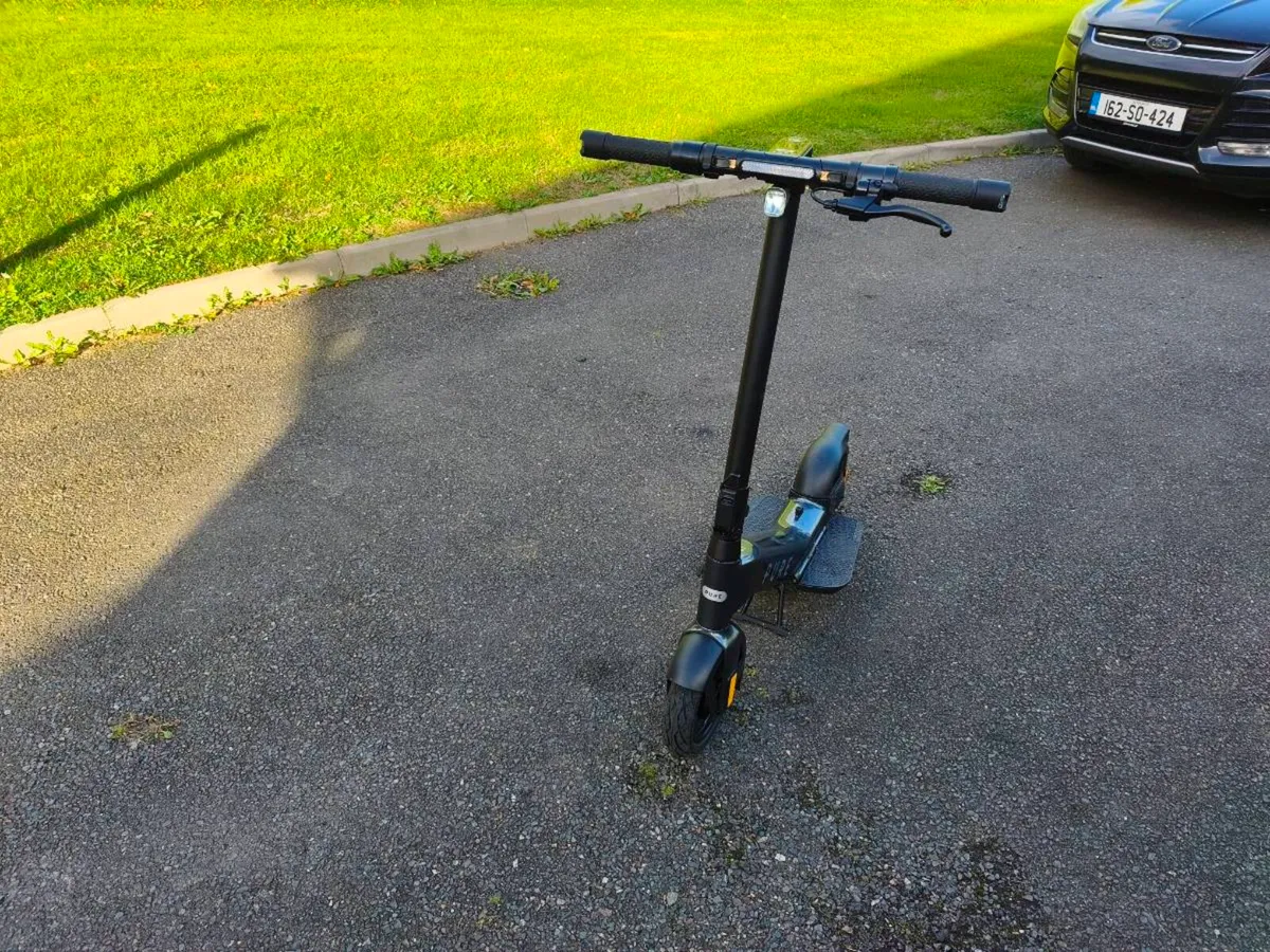 Pure Advanced plus Electric scooters - Image 1