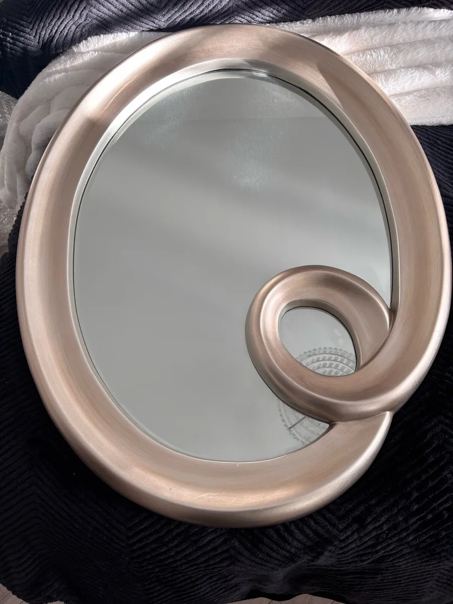 Large Oval Swirl Mirror – Champagne Silver - Image 2