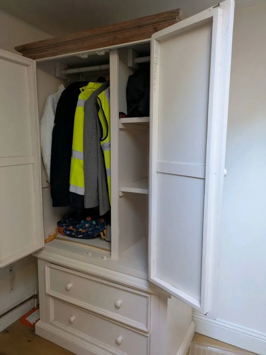 Wardrobe - Image 2