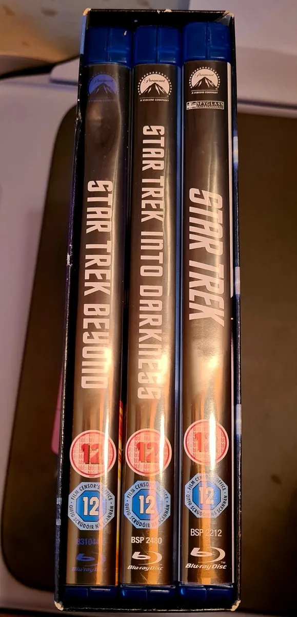 Star Trek x3 Blu Ray Movies Boxset - Image 3