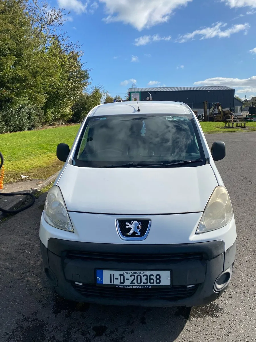 Peugeot Partner 2011 - Image 1