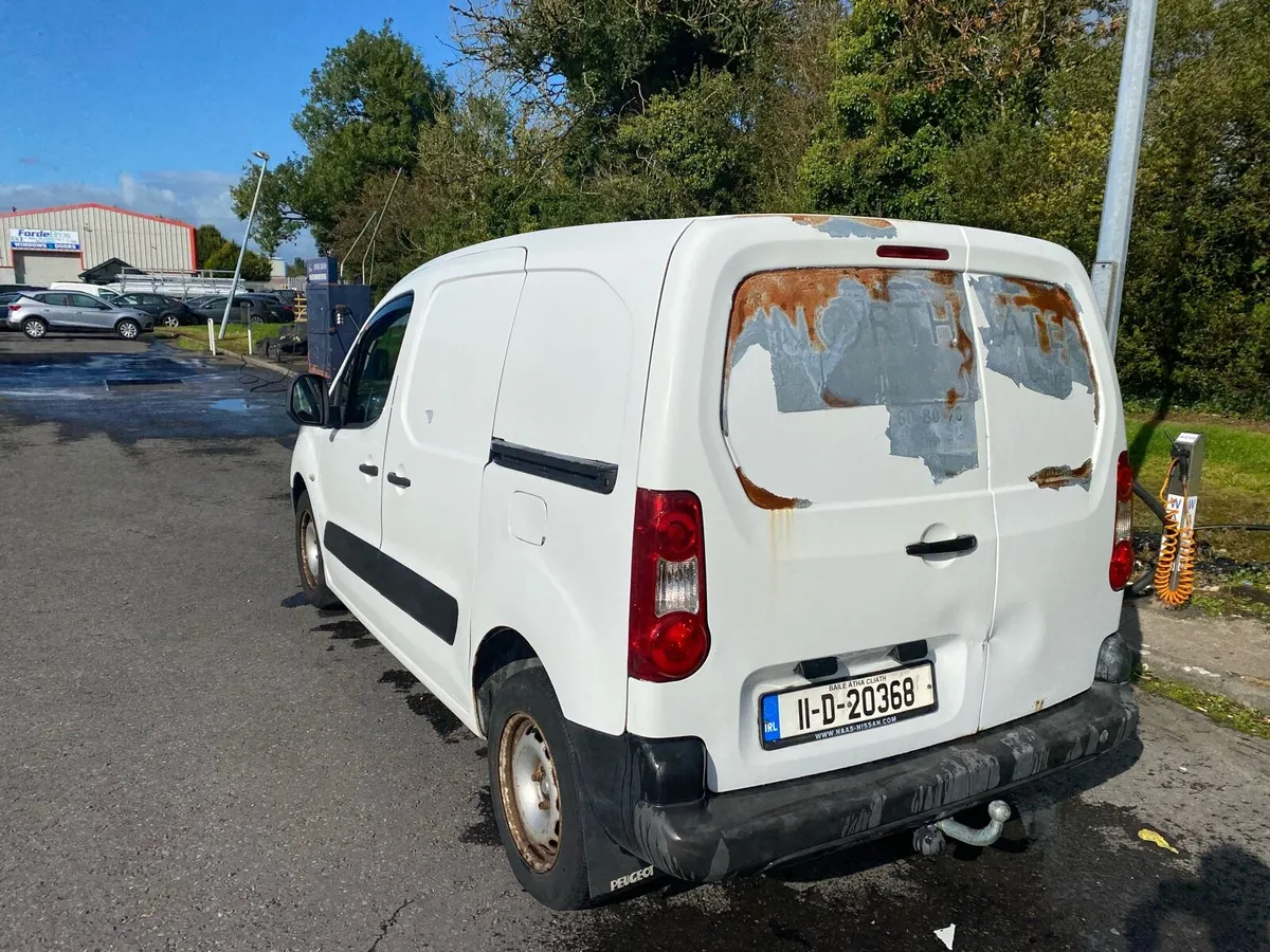 Peugeot Partner 2011 - Image 4