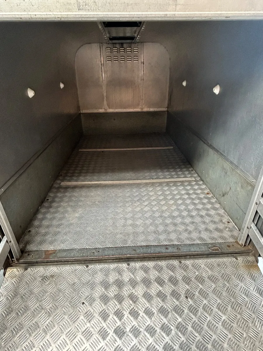 Ifor Williams 7x4 single Axle with canopy - Image 4