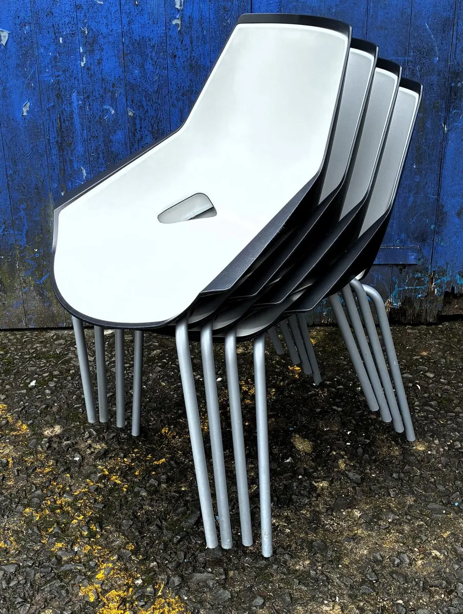 STACKING CHAIRS - Actiu Viva. £45 Each - Image 1