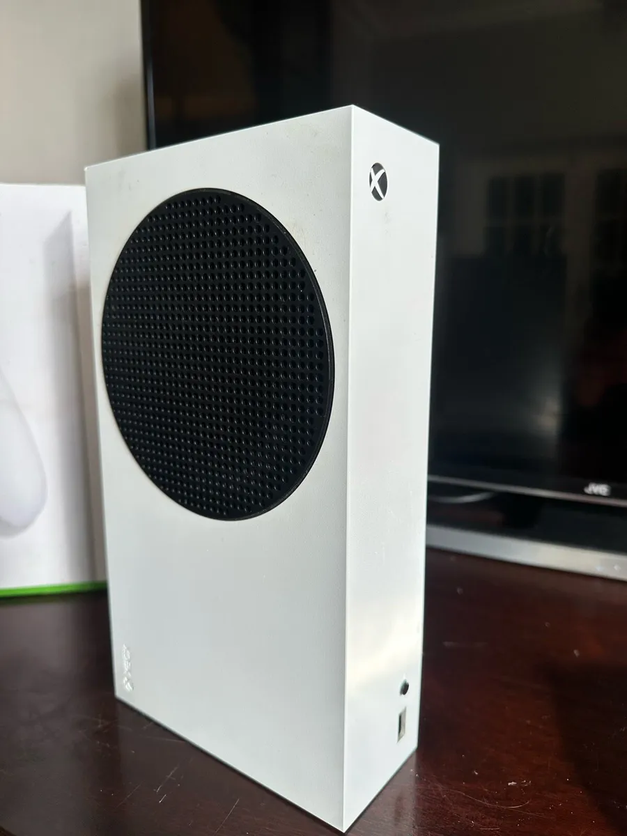 Xbox Series S - Image 3