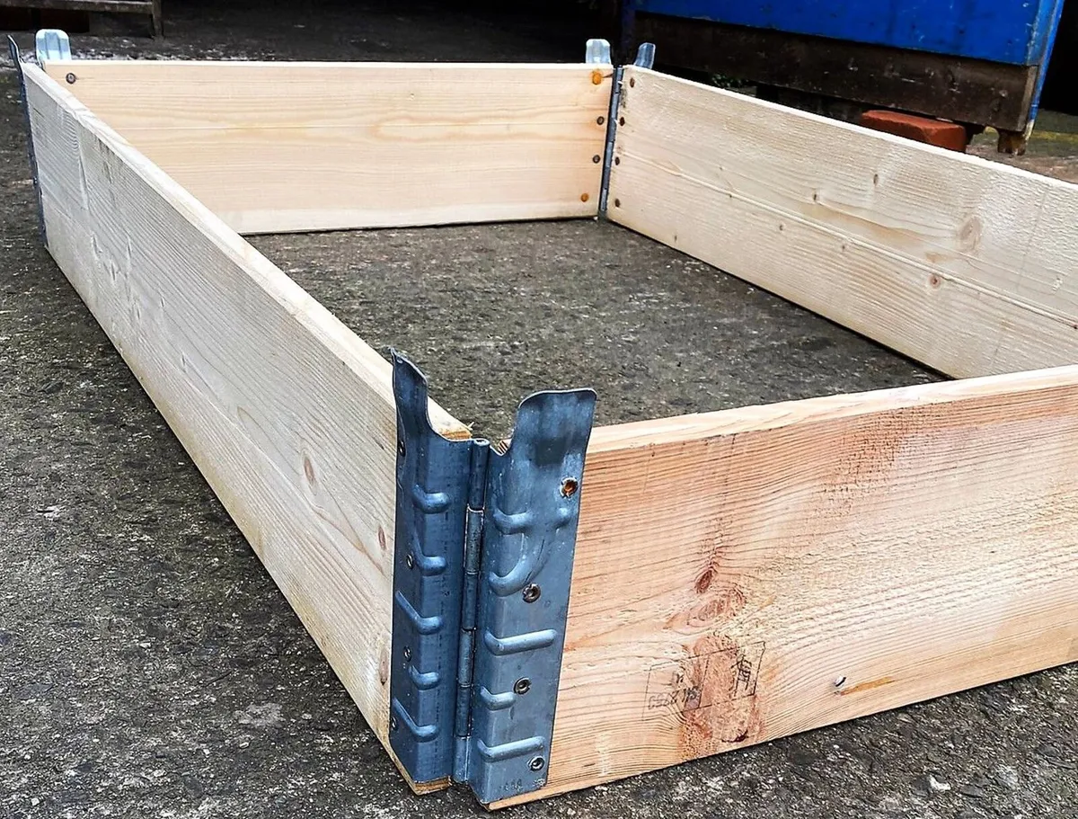 Foldable Stackable Pallet Collars/Veg Boxes - Image 2