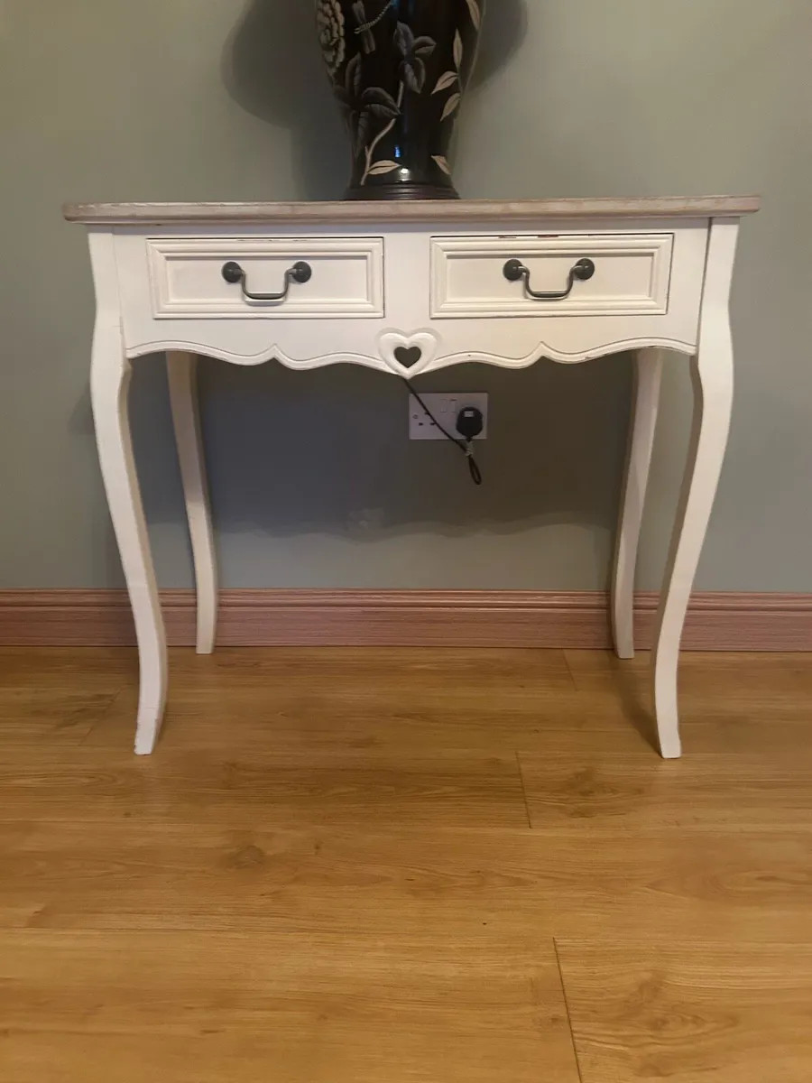 Hall table and storage box - Image 1