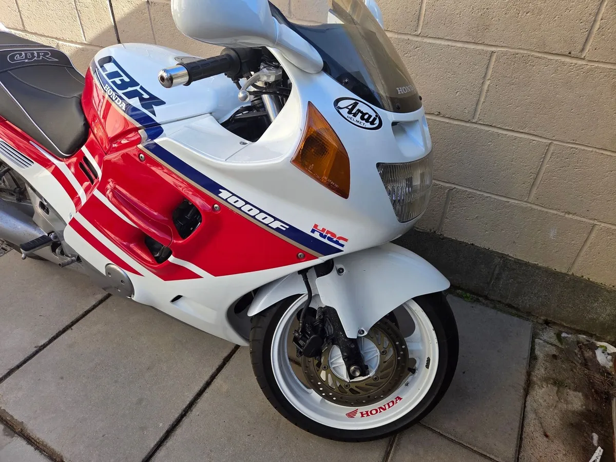 honda 1000f Moterbike - Image 2