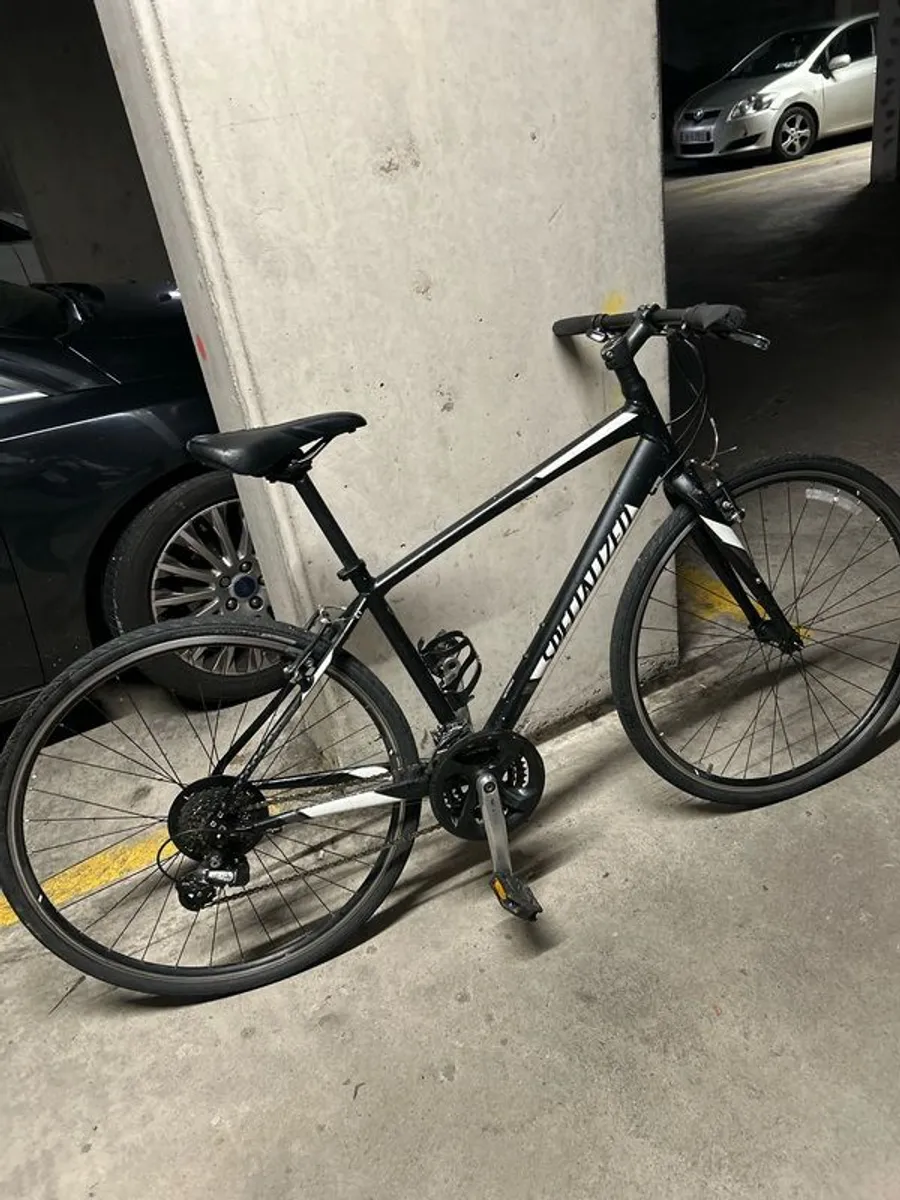 Specialized sirrus Road bike - Image 1