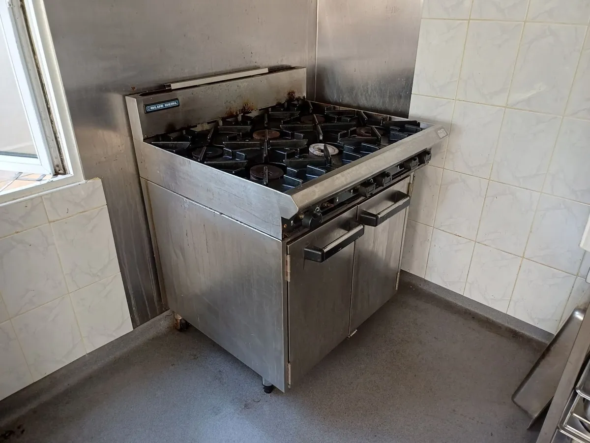 KITCHEN EQUIPMENT - Image 2