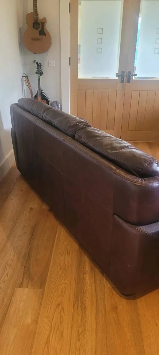 Leather sofa - Image 2