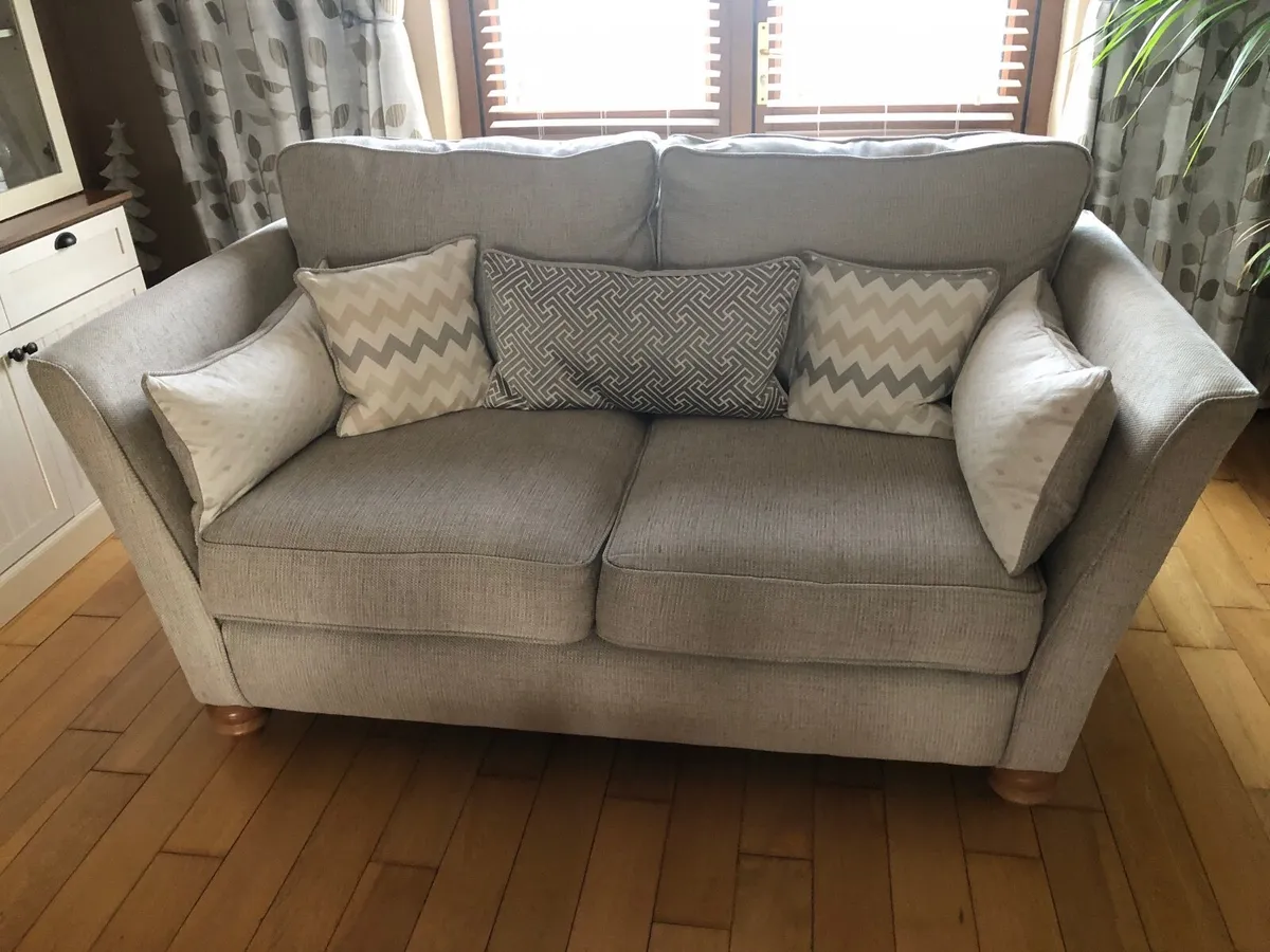 Lovely large 2 seater Sofa - Image 1