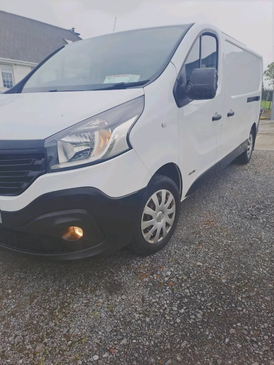 Renault Traffic 2016 - Image 4