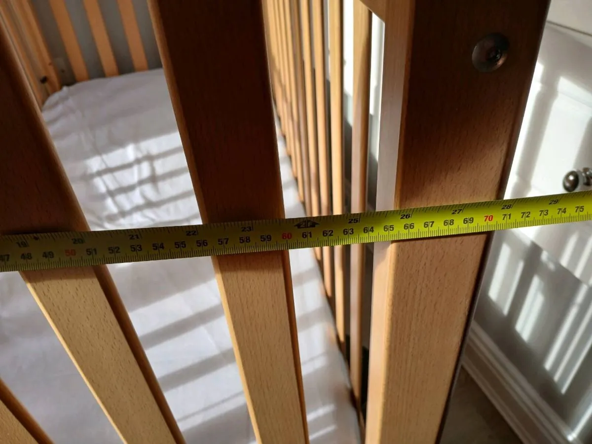 COT & high chair - Image 3