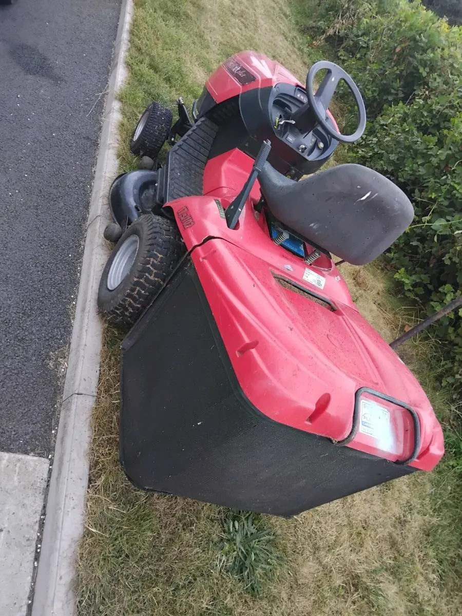Rideon lawnmower - Image 4
