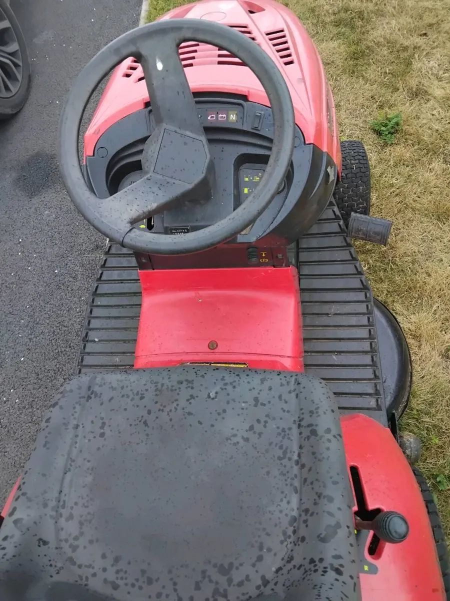 Rideon lawnmower - Image 1