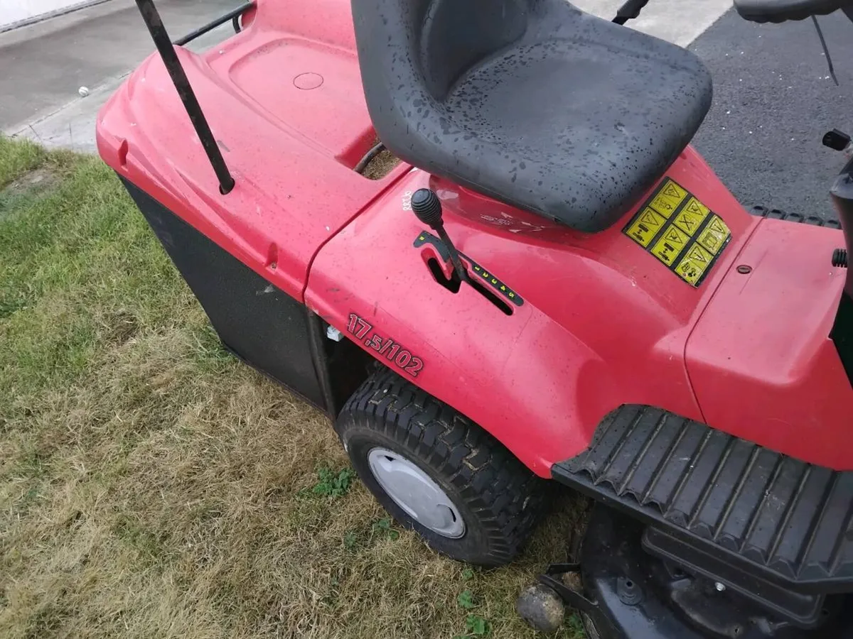 Rideon lawnmower - Image 3