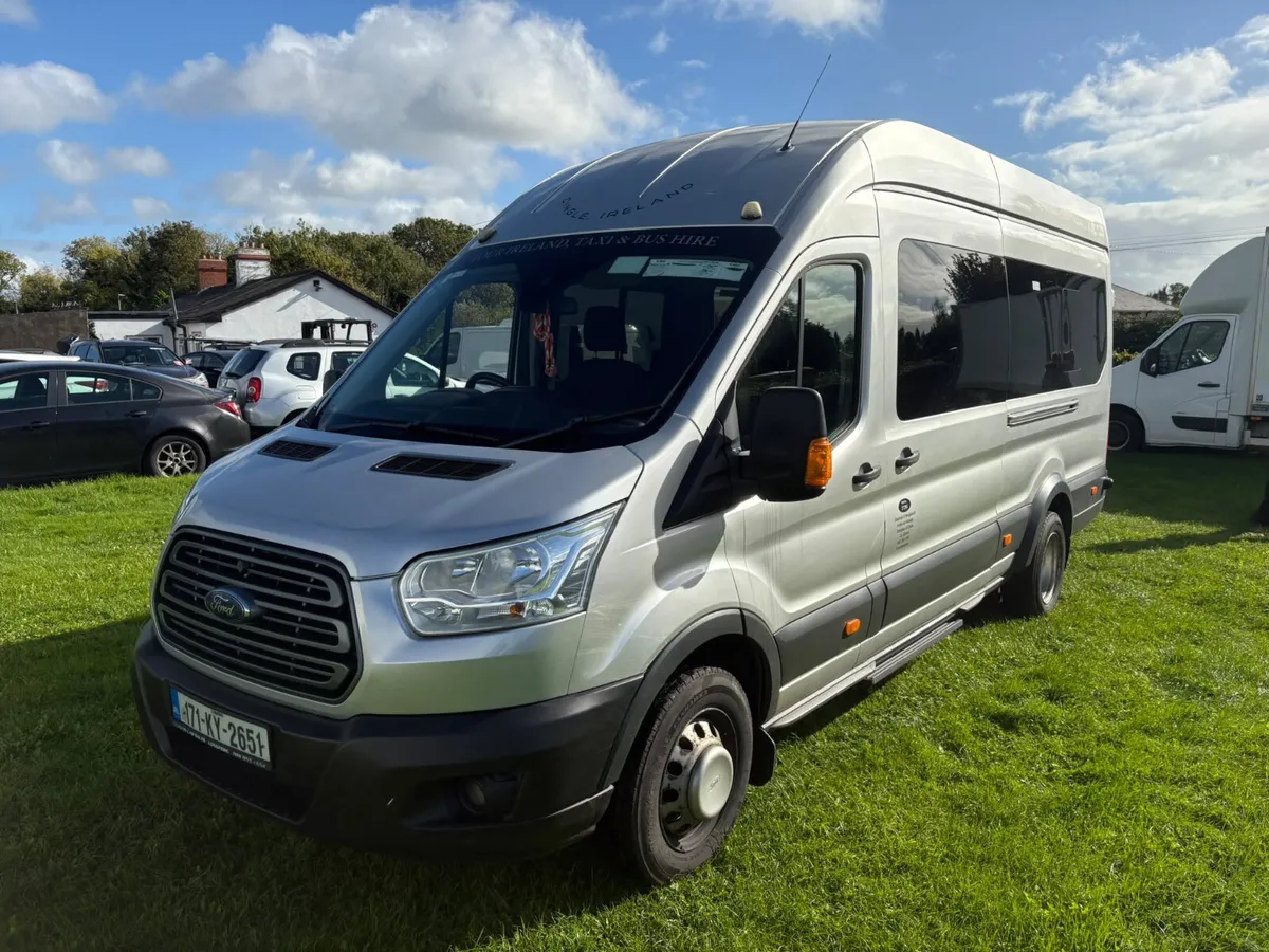 2017 ford transit minibus rear damage - Image 2