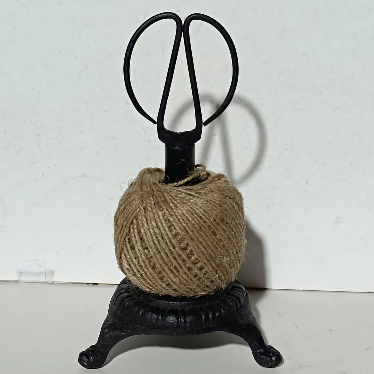 Cast Iron Twine Holder with Vintage Style Scissors - Image 1