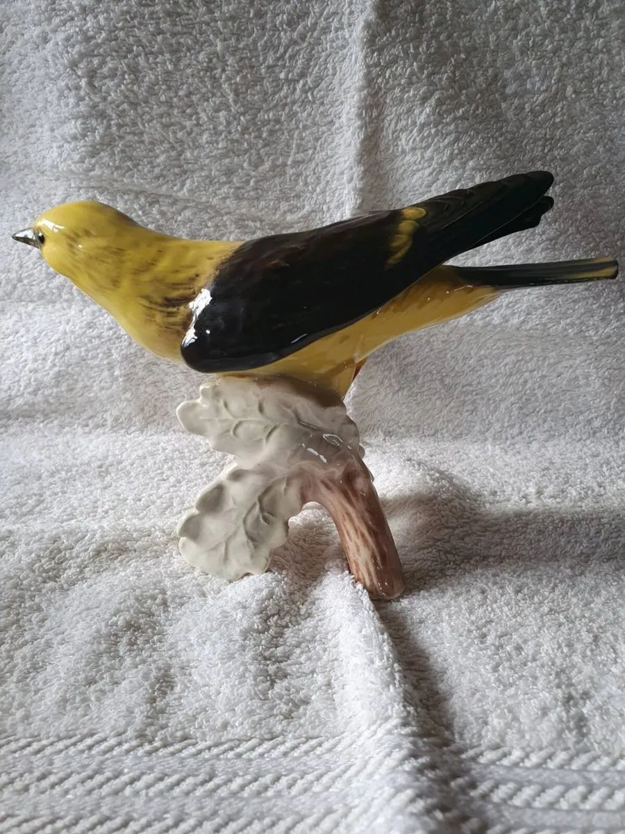 Vintage Goebel Golden Oriole Bird Figurine - Image 2