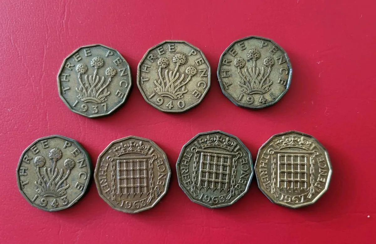 7 x Three penny coins, 3D, 3 pence, three pence - Image 1