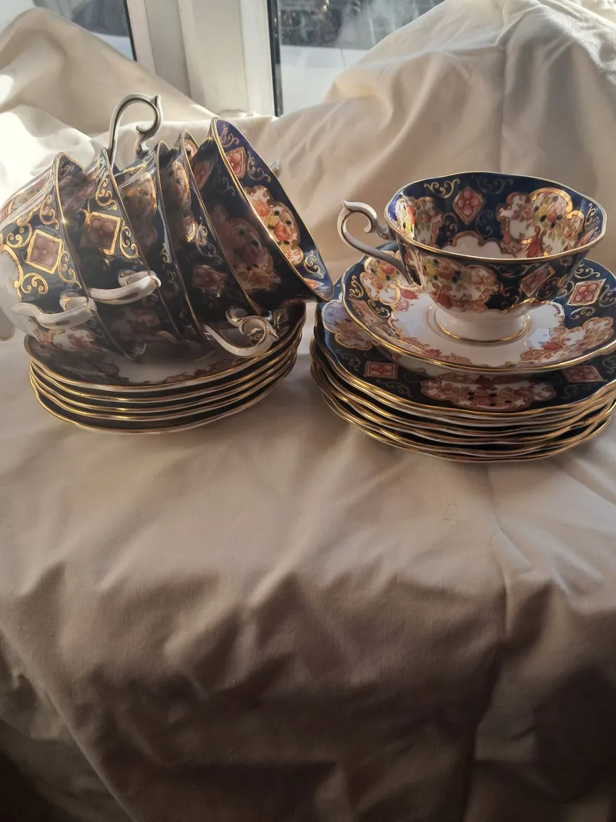 Royal Albert china - Image 2