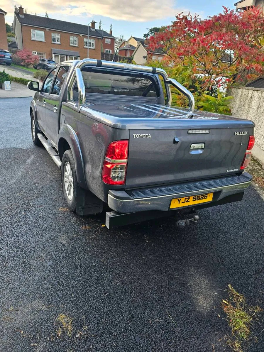 Toyota hilux - Image 3