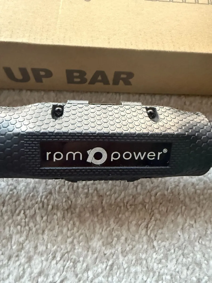 RPM Power Adjustable Door Pull Up Bar (65 - 90cm) - Image 2