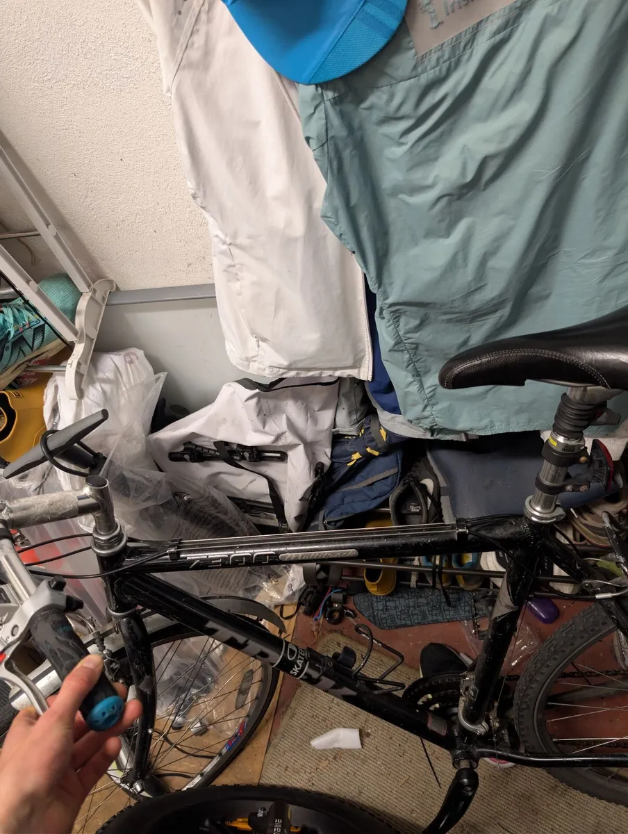 Old pedal bike - Image 1