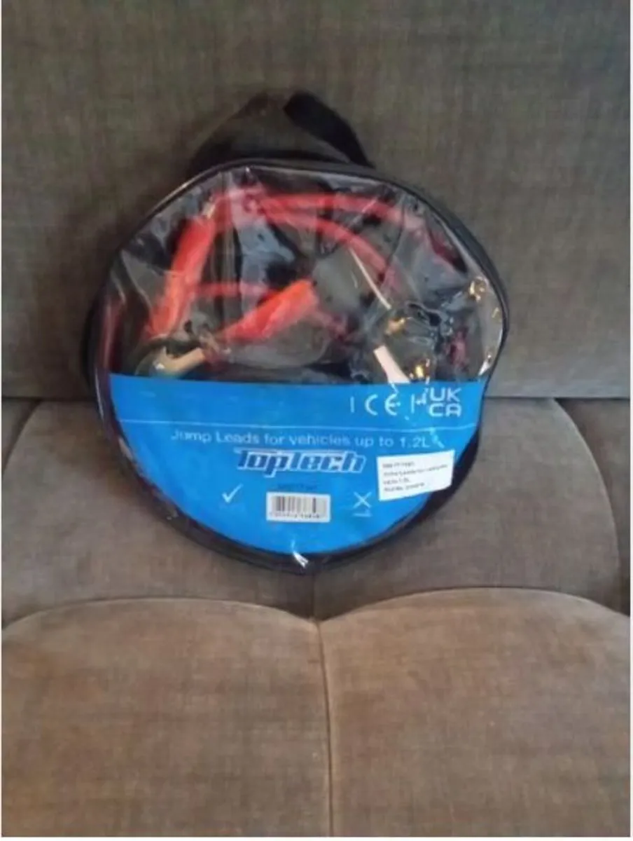 Car jump leads / starter cables - Image 1
