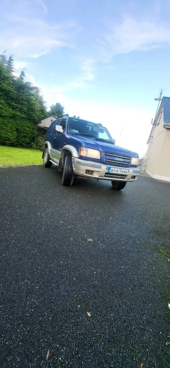 3.1 isuzu trooper SWB - Image 1