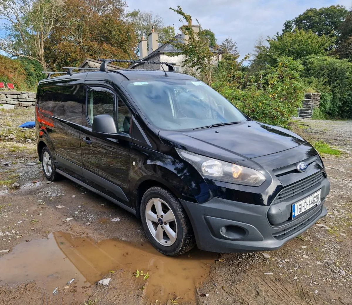 Ford Transit Connect LWB 115hp - Image 1