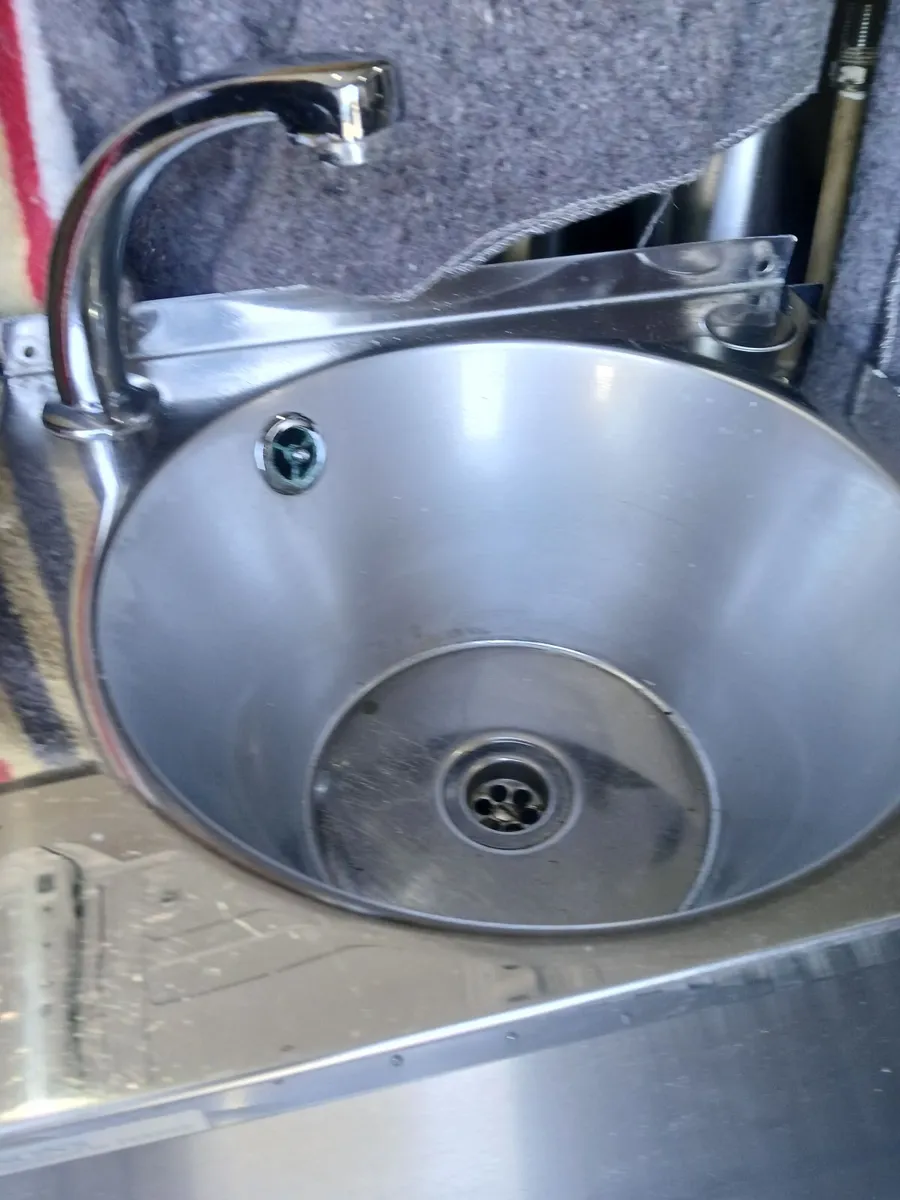 Staneless steel cabbinet sink unit complete - Image 1